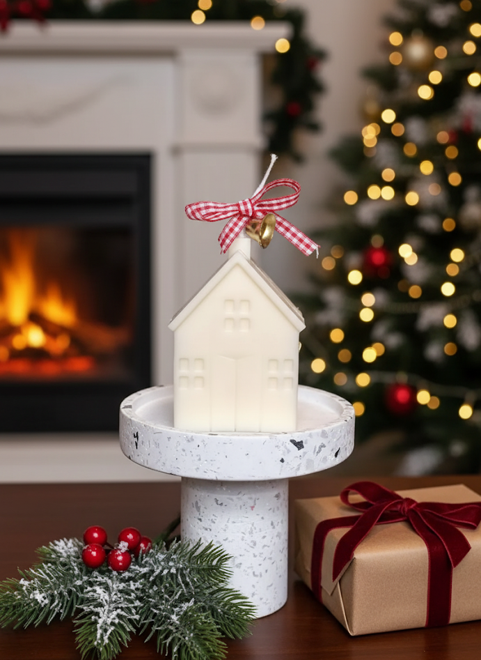 Christmas Cottage Candles for Cozy Holiday Decor