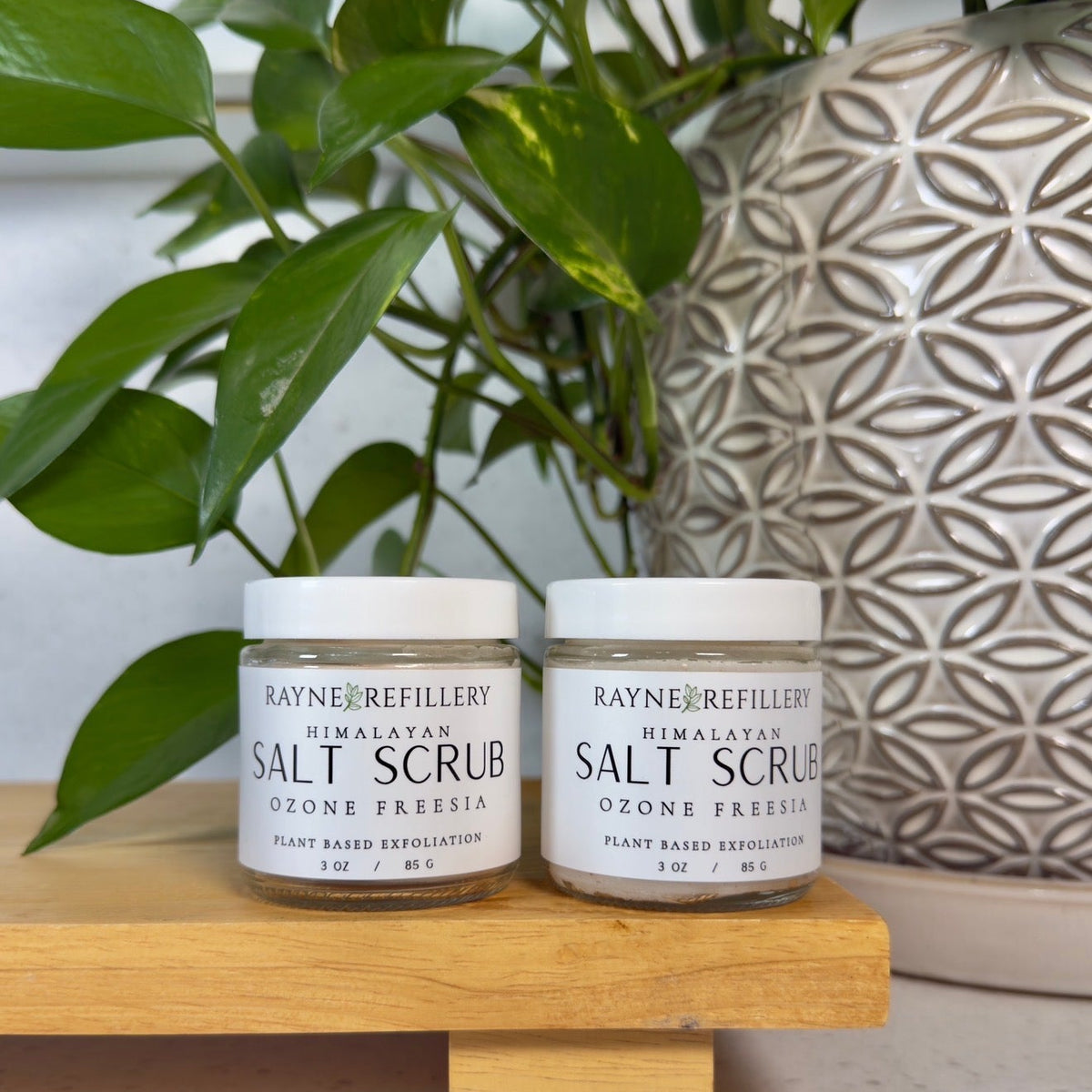 Pink Himalayan Salt Scrub - Whipped Exfoliating Body Scrub Ozone & Freesia