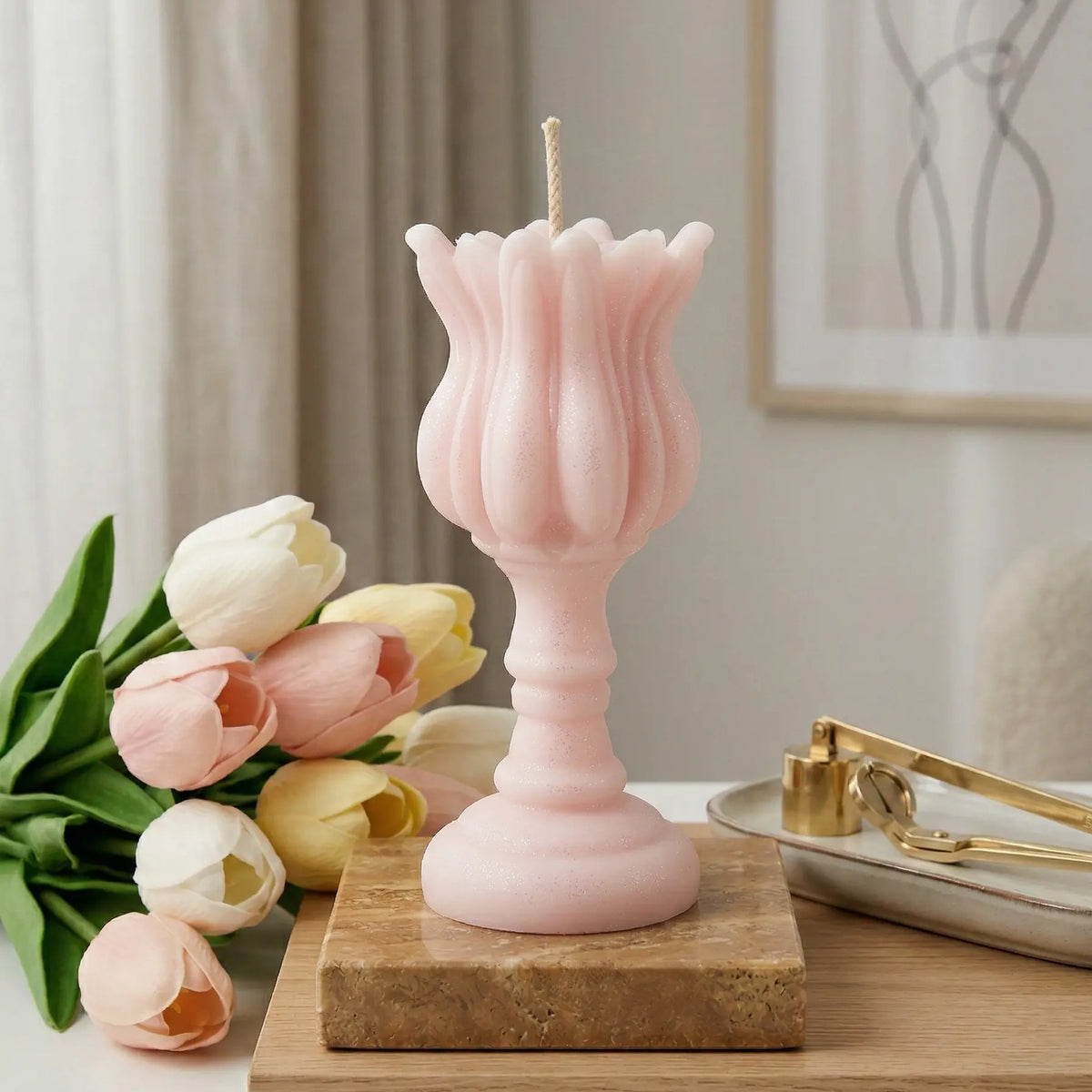 Tulip Candle | Chic Home Decor - handmade home fragrance gift