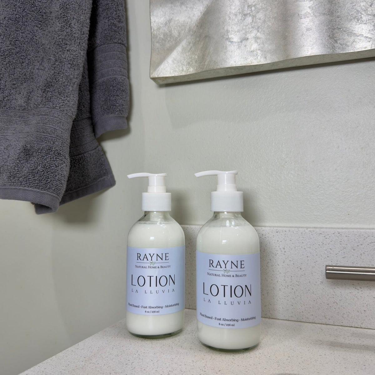 La Lluvia Moisturizing Body Lotion - Brazilian Jasmine & Pink Dragonfruit