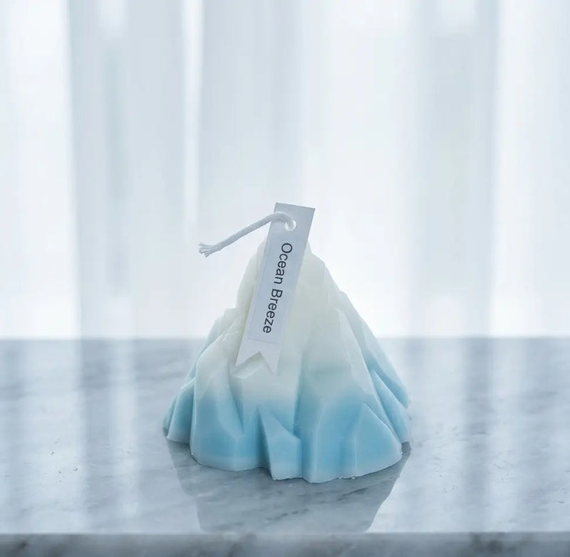 Iceberg Candle | Sculpted Elegance