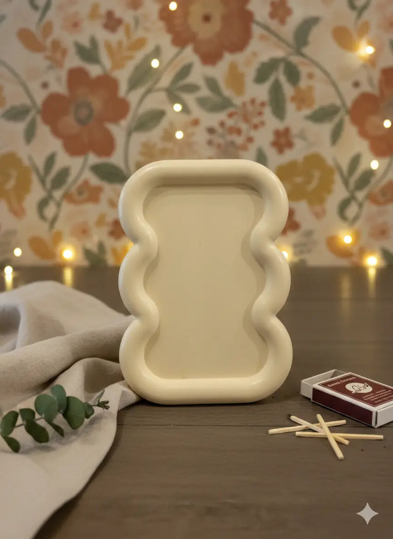 Modern Wavy Trinket Dish | Jewelry Catch-All Tray - Kind Gifts Co.