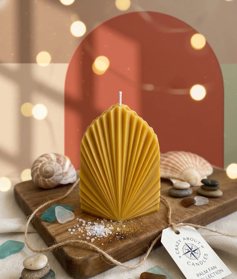 Minimalist Palm Leaf Candle - handmade home fragrance gift