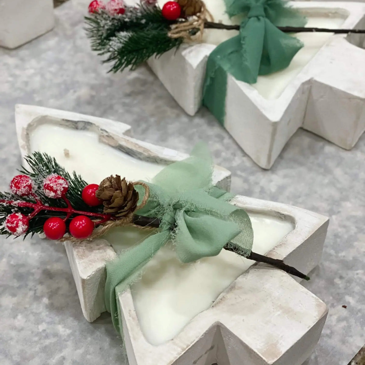 Christmas Tree Candle | Wood Bowl - handmade home fragrance gift