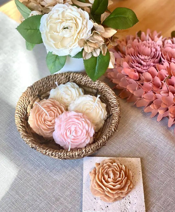 Peony Scented Candle — The Essence of Elegant Luxury - handmade home fragrance gift