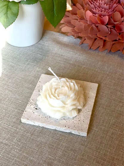 Peony Scented Candle — The Essence of Elegant Luxury - handmade home fragrance gift
