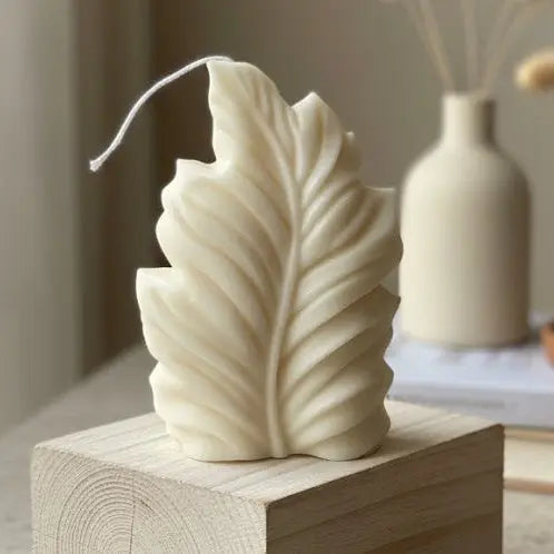 Minimalist Feather Candle — Handcrafted Soy Wax Elegance - handmade home fragrance gift
